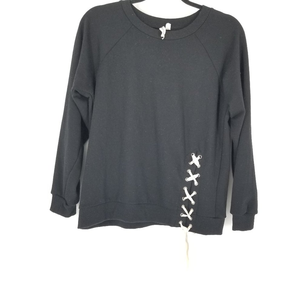 Cable & Gauge Black Side Lace Crew Neck Sweater size Medium
